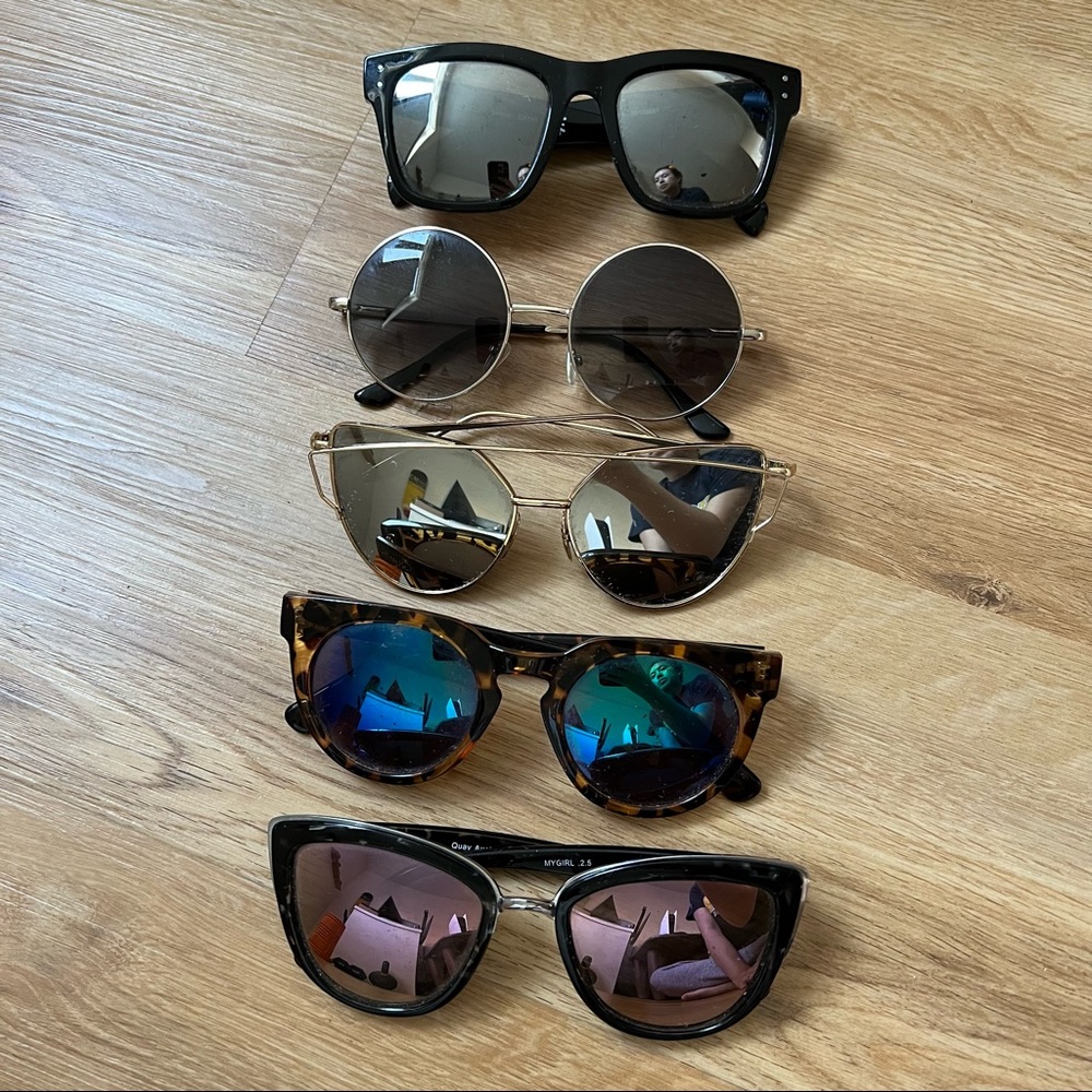 Bundle of Sunglasses
